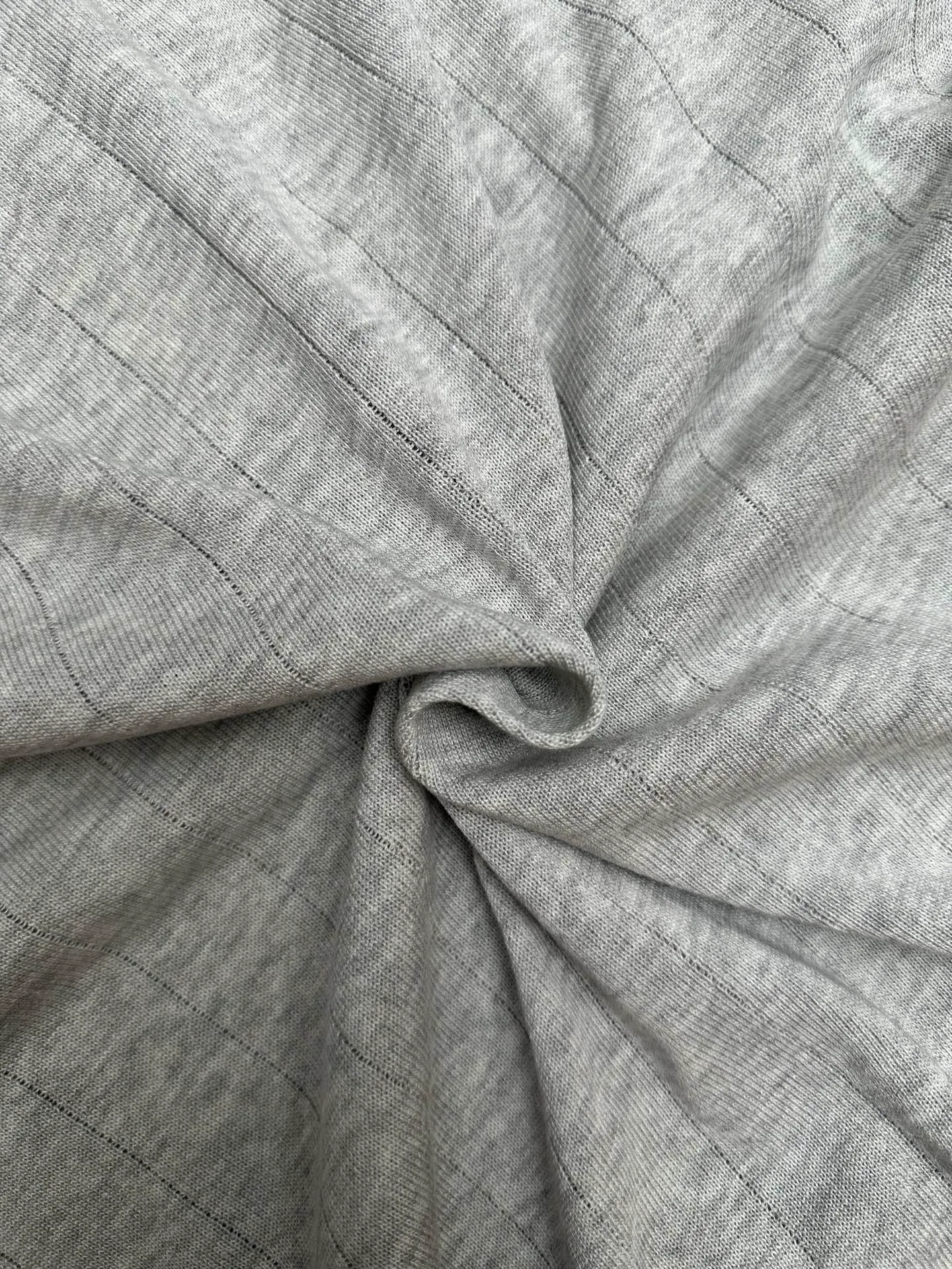 🔥P165💰Thom Browne/Tb· Classic Polo Thom Browne Classic Polo ， ， Breathable。 + ， ， 。 ， 。 ： 、Cream White、 、Light Gray size：M、L、XL、XXL、XXXL